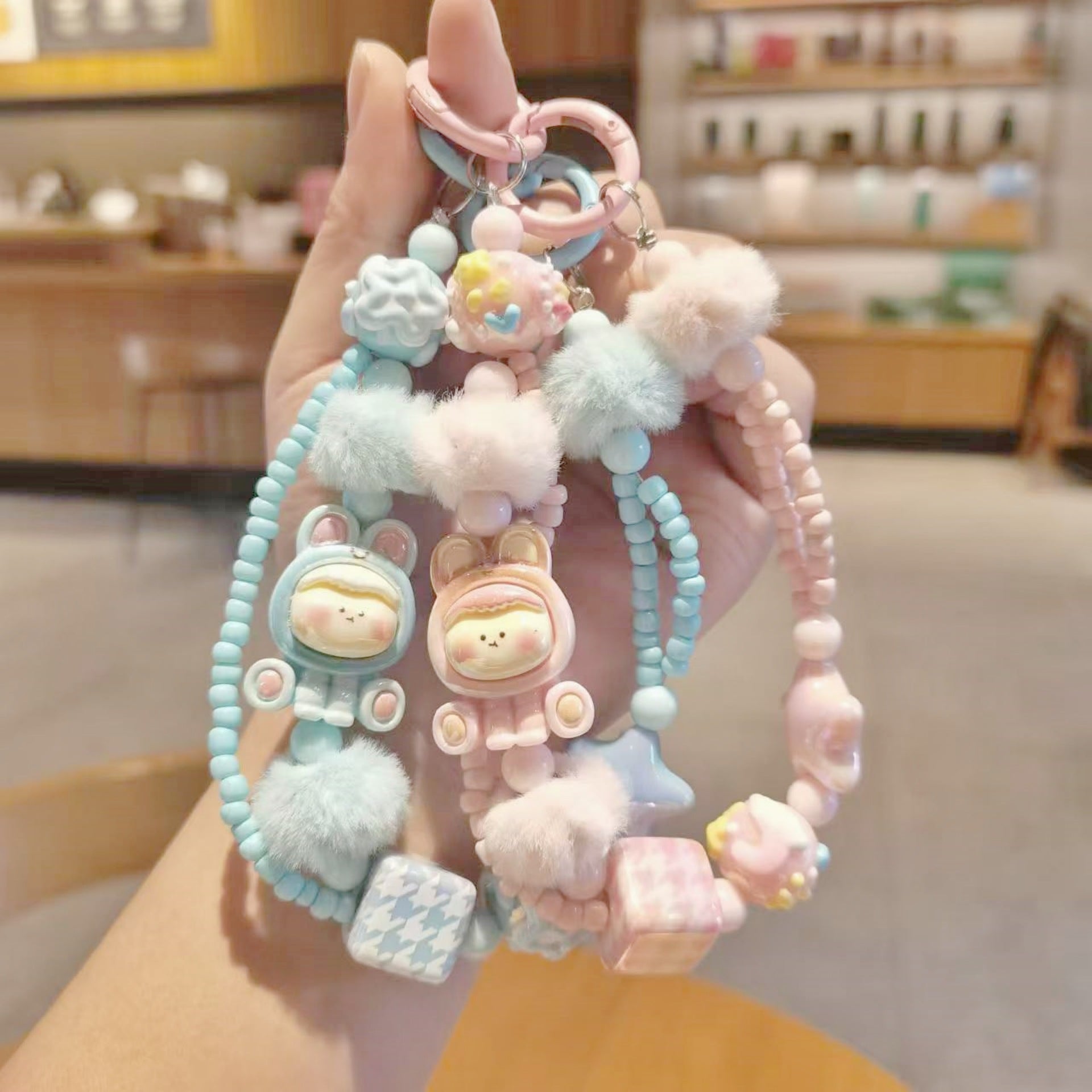 Lovely Cartoon Mobile Phone Chain Handmade Beaded Keychain Rope Wrist Pendant Bag Charm for Girls Gift Hanging Souvenir