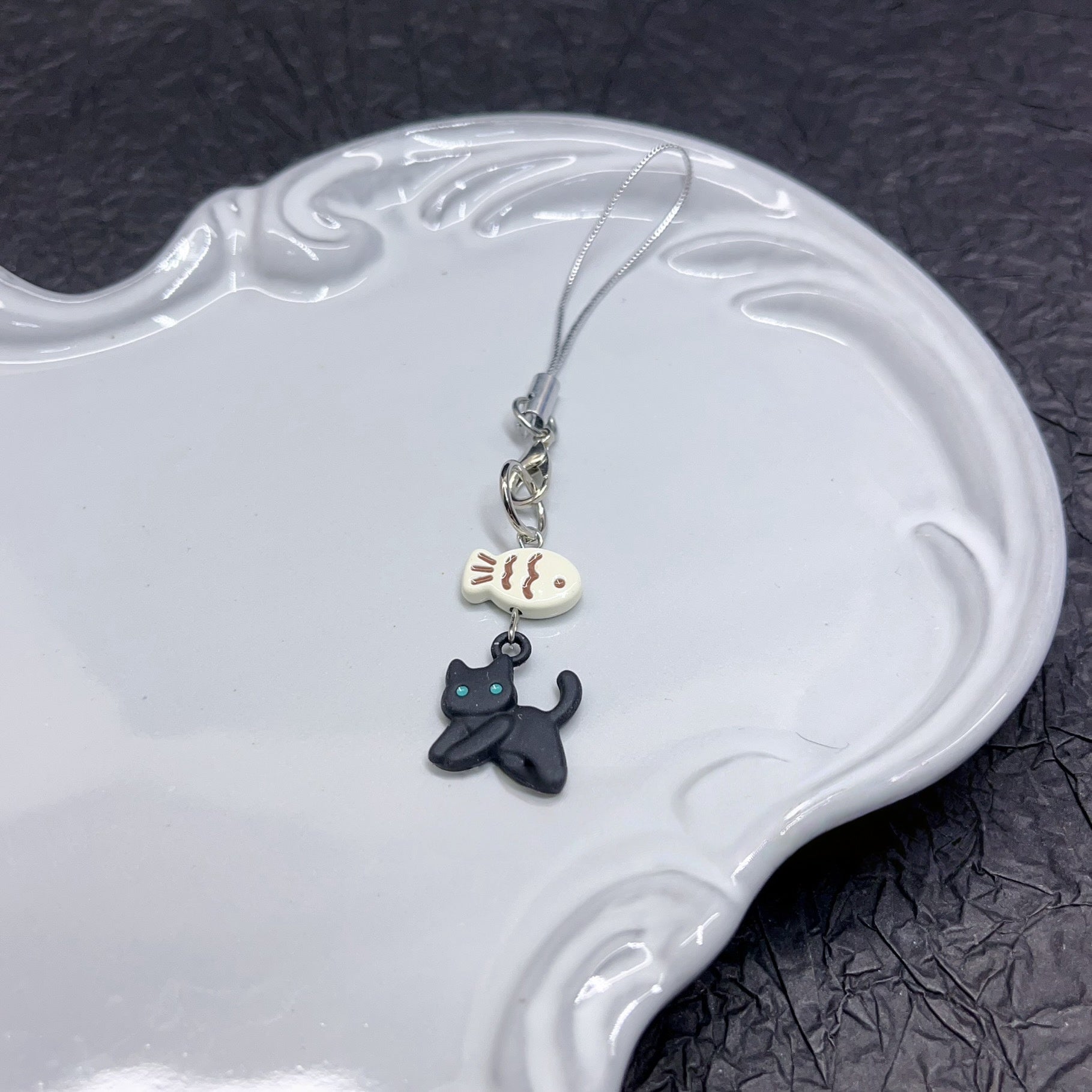 Black Cat Little Fish Phone Chain Pendant Cute Earphone Hanging Card Holder Semi-Handmade Black Cat Decor Chain